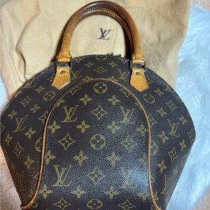 Louis Vuitton Ellipse Bag